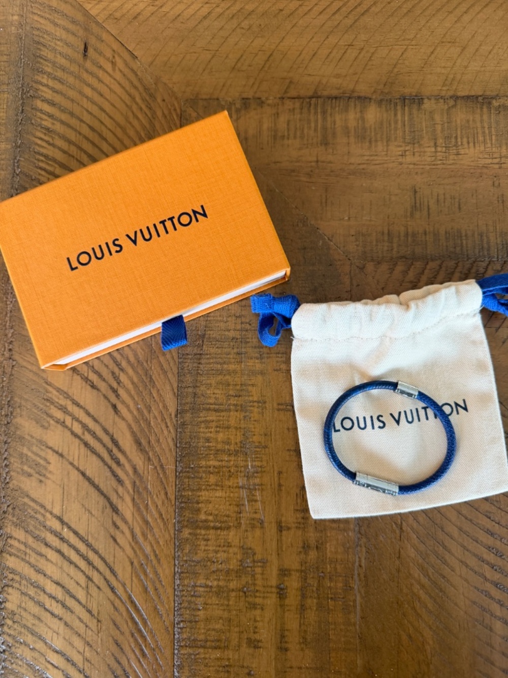 Louis Vuitton Taïgarama Split Bracelet - Picture 3 of 3